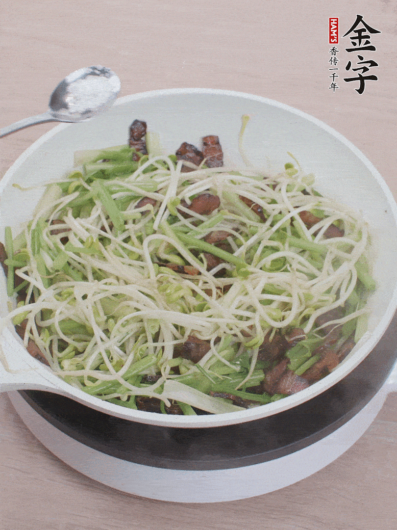 1點鹽、糖調(diào)味。
